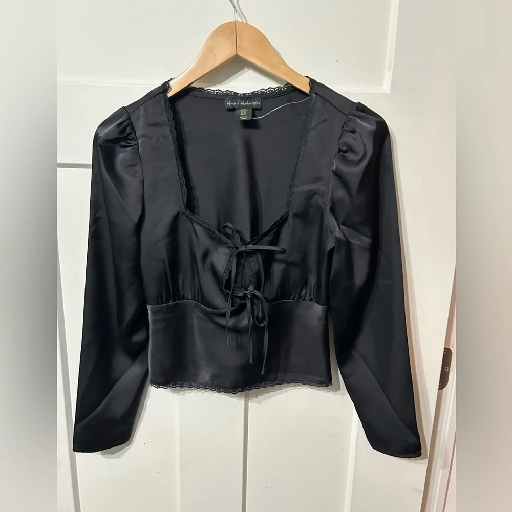 House of Harlow 1960 Black Satin Tie close Blouse and Long Skirt lace trim set - Picture 2 of 8